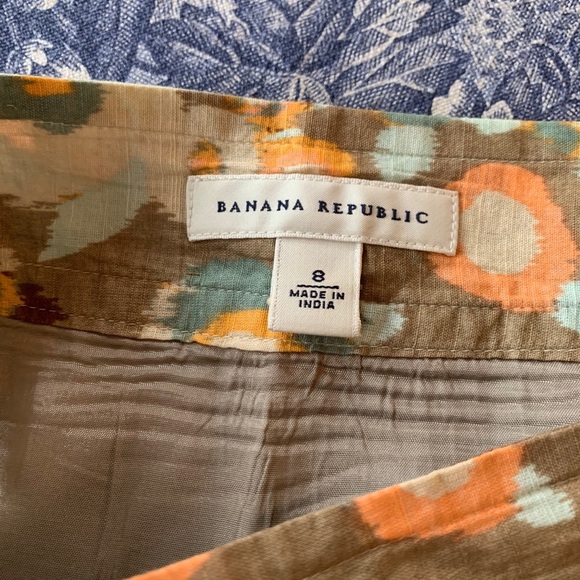 Banana Republic Women’s Pleated Cotton Print A-line Mini Skirt Geo Floral Size 8 - Picture 2 of 6